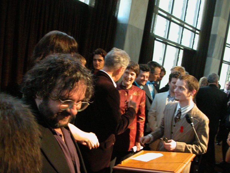 December 1, 2003: Peter Jackson, Orlando Bloom, Ian McKellen, Helen Clark, Andy Serkis, Viggo Mortensen, Sean Astin, Elijah Wood; Reception at Parliament